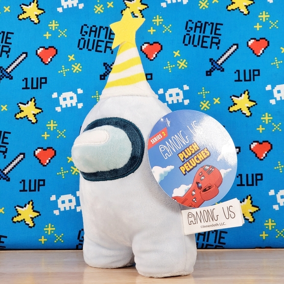 Among Us Blue CrewMate 7" w/ Yellow Star Hat Series 2 Genuine Toikido Plush NWT - Picture 6 of 11